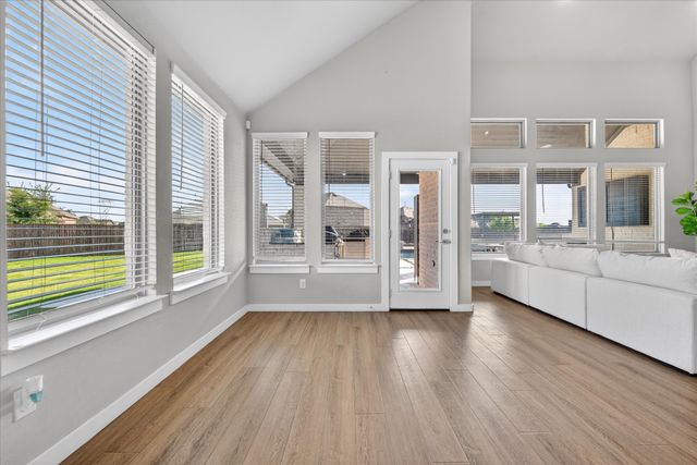9917 Clover Forest Court, Frisco, TX 75035