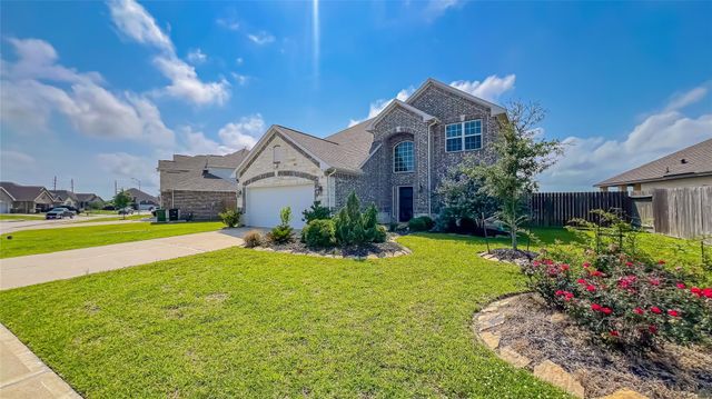 14227 Angelina Drive, Baytown, TX 77523