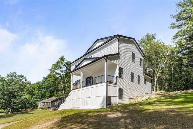 53 Louis St, Holliston, MA 01746