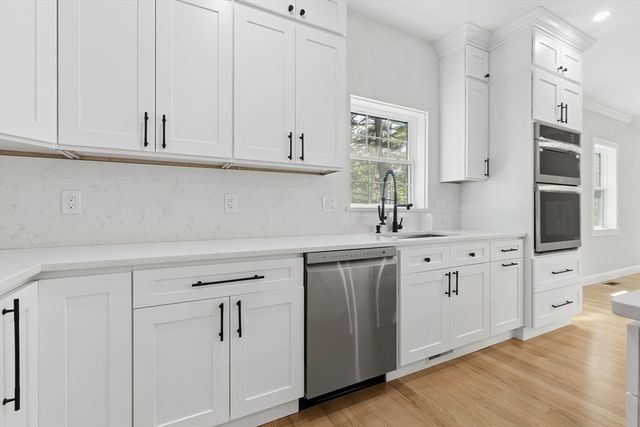 53 Louis St, Holliston, MA 01746
