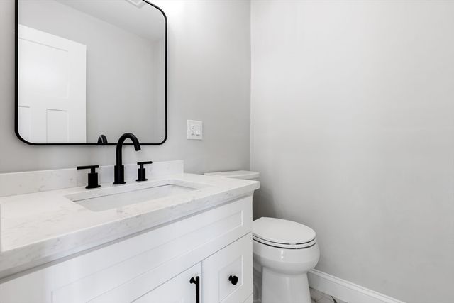 53 Louis St, Holliston, MA 01746