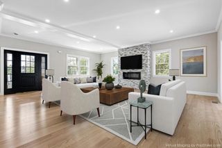 53 Louis St, Holliston, MA 01746