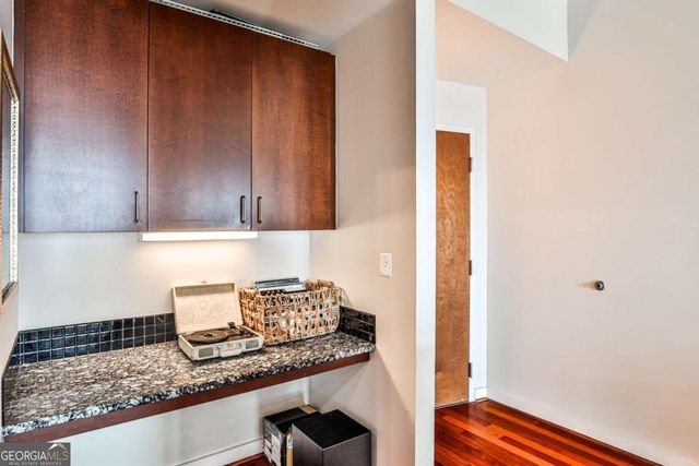 250 Pharr Road 712, Atlanta, GA 30305