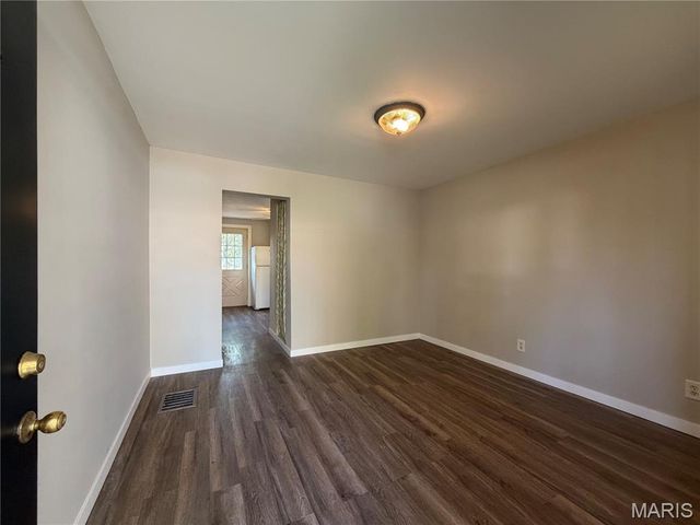 3533 Dixie Drive, St Ann, MO 63074