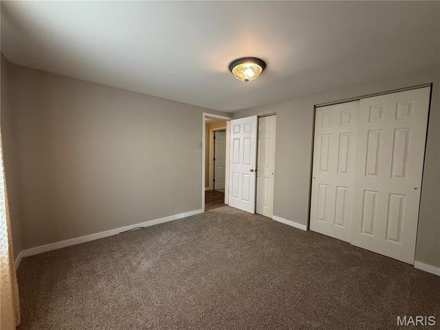 3533 Dixie Drive, St Ann, MO 63074