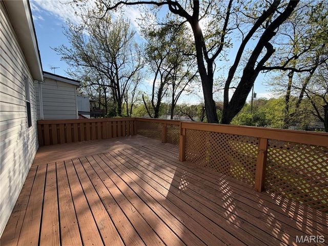 3533 Dixie Drive, St Ann, MO 63074