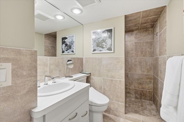 5717 View Lane, Edina, MN 55436