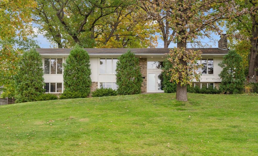 5717 View Lane, Edina, MN 55436