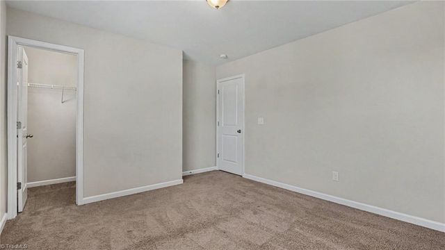 4281 Salem Springs Court, Winston-salem, NC 27107