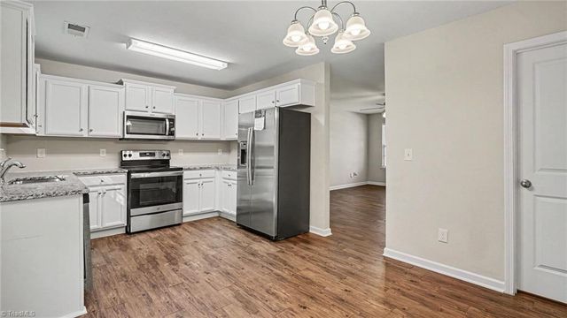 4281 Salem Springs Court, Winston-salem, NC 27107