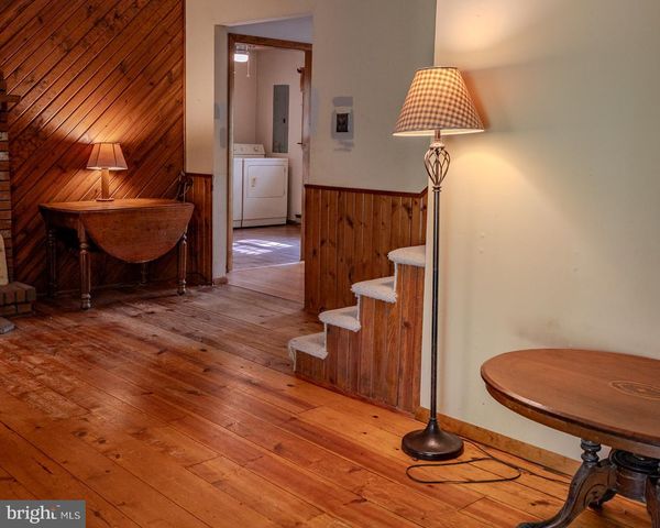 5744 OAK ST, Mays Landing, NJ 08330