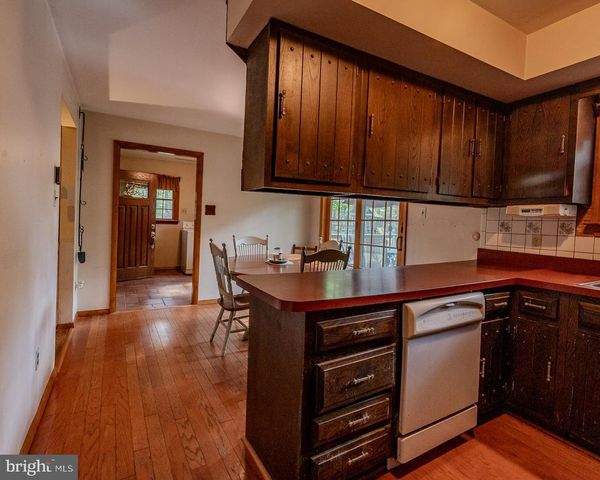 5744 OAK ST, Mays Landing, NJ 08330