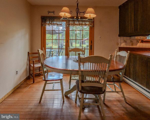 5744 OAK ST, Mays Landing, NJ 08330