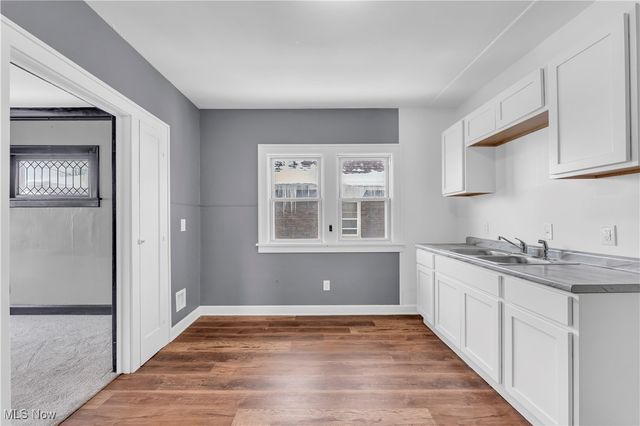 11909 Parkhill Avenue, Cleveland, OH 44120