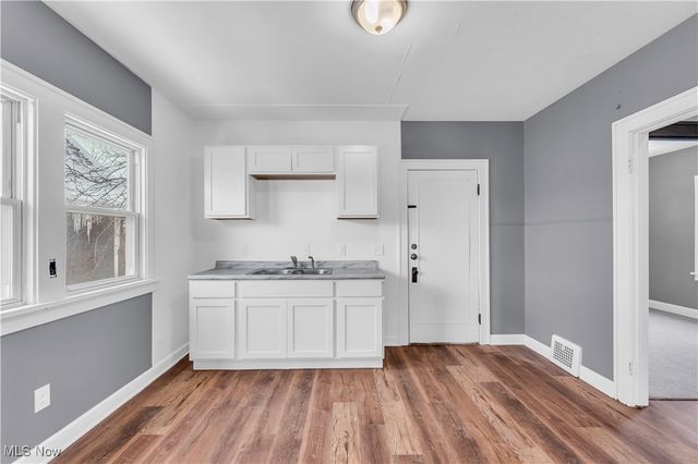 11909 Parkhill Avenue, Cleveland, OH 44120