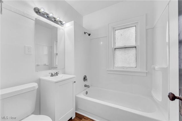 11909 Parkhill Avenue, Cleveland, OH 44120