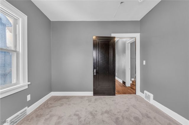 11909 Parkhill Avenue, Cleveland, OH 44120