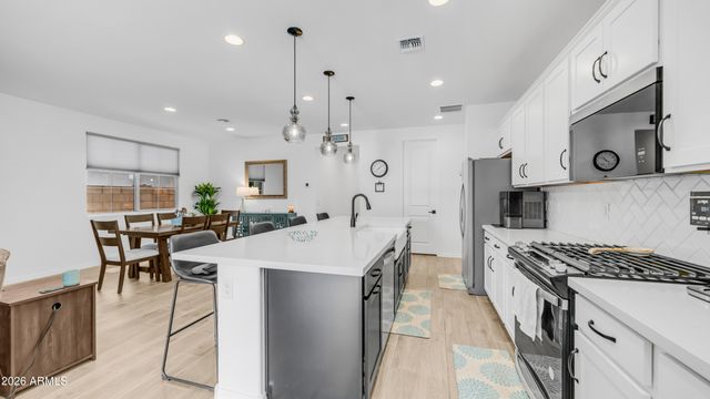 11989 S 173RD Lane, Goodyear, AZ 85338