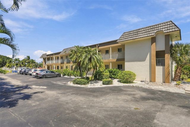 4601 CHANCELLOR STREET NE 143, St Petersburg, FL 33703