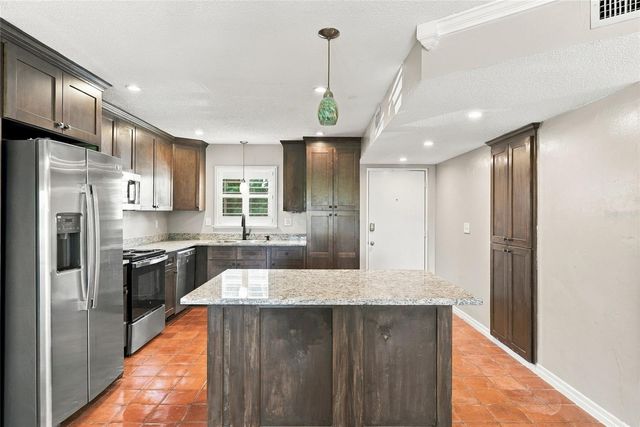 4601 CHANCELLOR STREET NE 143, St Petersburg, FL 33703