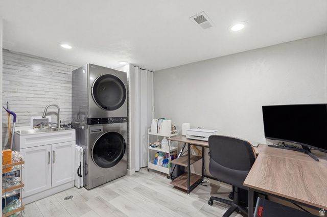 1020 E 1500 N, Layton, UT 84040