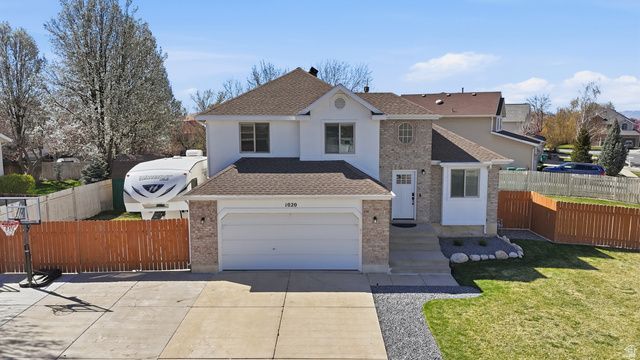 1020 E 1500 N, Layton, UT 84040