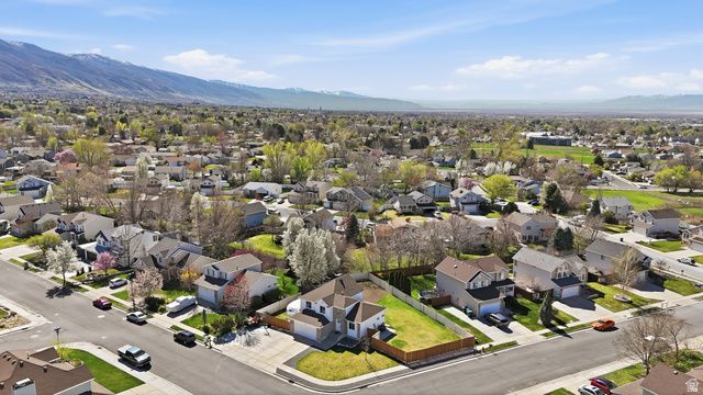 1020 E 1500 N, Layton, UT 84040