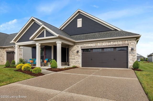 2005 Dressage Cir, Louisville, KY 40245