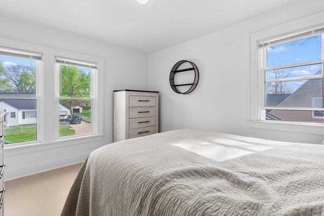 2126 Fairfield Road, Portage City, MI 49002