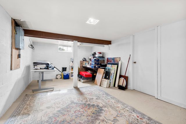 2126 Fairfield Road, Portage City, MI 49002