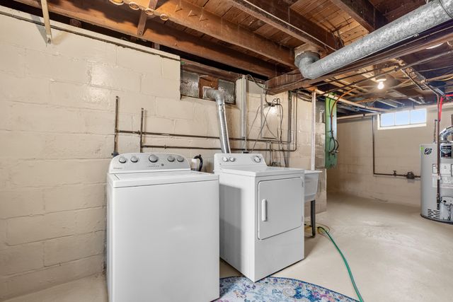 2126 Fairfield Road, Portage City, MI 49002