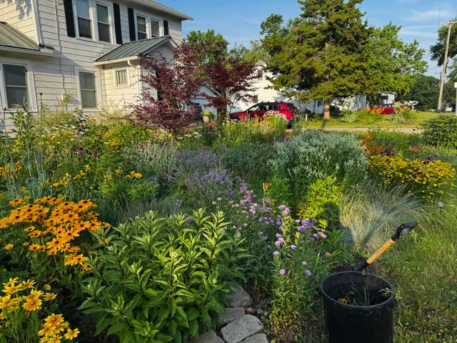 2126 Fairfield Road, Portage City, MI 49002