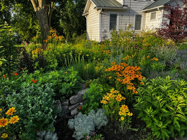 2126 Fairfield Road, Portage City, MI 49002