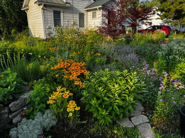 2126 Fairfield Road, Portage City, MI 49002