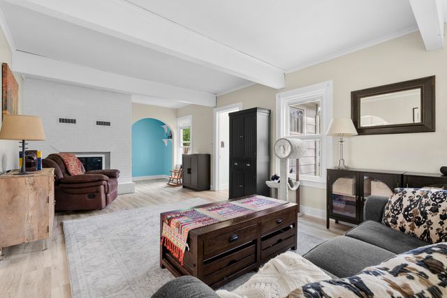 2126 Fairfield Road, Portage City, MI 49002