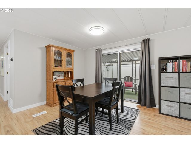 5404 Ne 121ST Ave 17, Vancouver, WA 98682