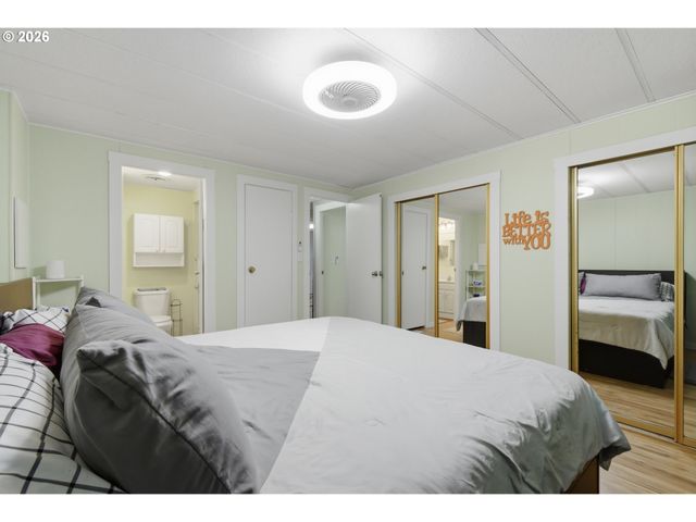 5404 Ne 121ST Ave 17, Vancouver, WA 98682