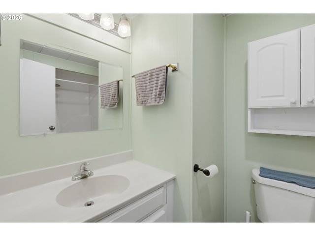 5404 Ne 121ST Ave 17, Vancouver, WA 98682