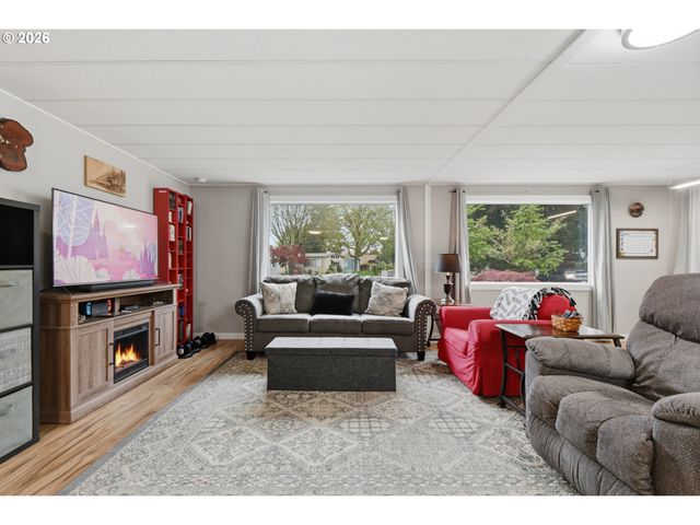 5404 Ne 121ST Ave 17, Vancouver, WA 98682