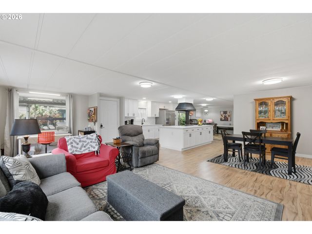 5404 Ne 121ST Ave 17, Vancouver, WA 98682