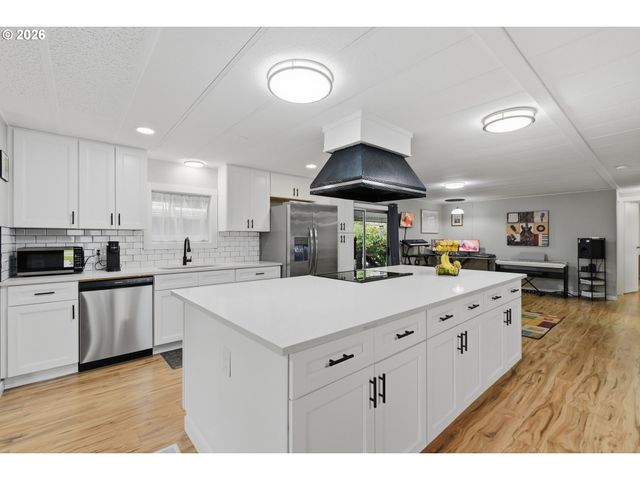 5404 Ne 121ST Ave 17, Vancouver, WA 98682