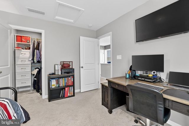 7069 WISE LN, King George, VA 22485