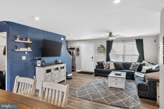 7069 WISE LN, King George, VA 22485