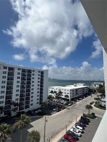 7501 E Treasure Dr 8A, North Bay Village, FL 33141