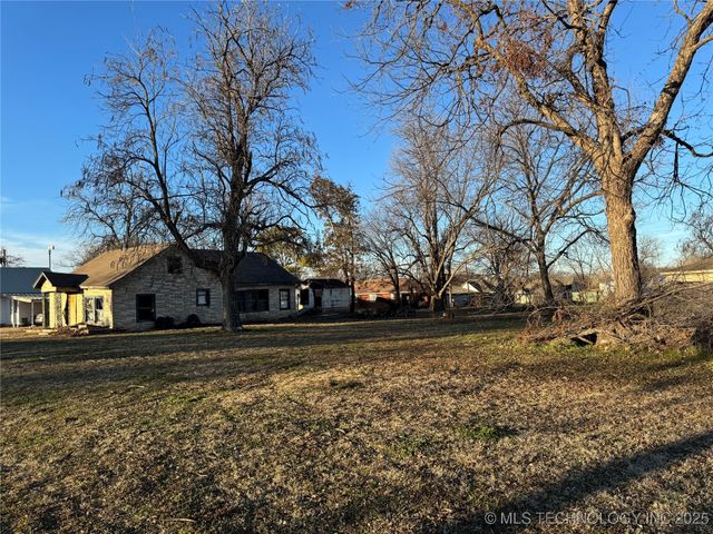 206 Smiser, Calera, OK 74730