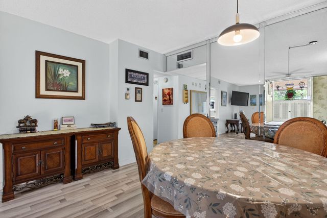 1030 Country Club Drive 407, Margate, FL 33063