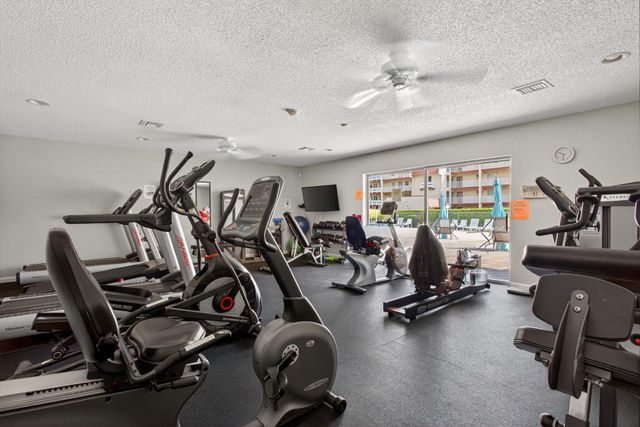 1030 Country Club Drive 407, Margate, FL 33063