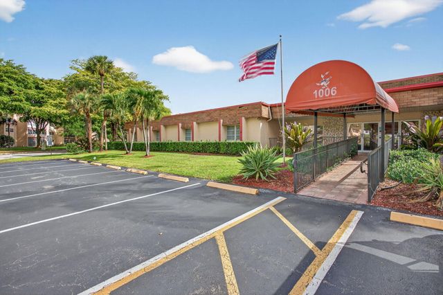 1030 Country Club Drive 407, Margate, FL 33063