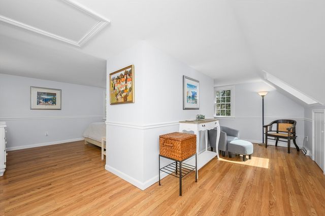 10 Park Ln, Brewster, MA 02631