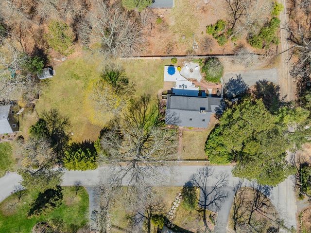 10 Park Ln, Brewster, MA 02631